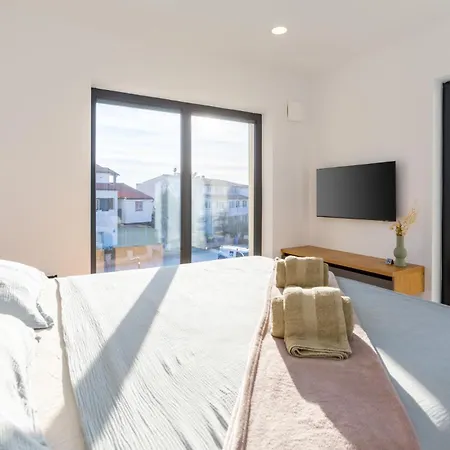 Villa Mila - New 2025 Medolino