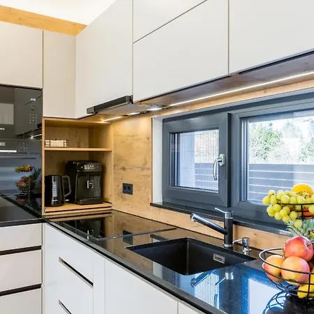 Mila - New 2025 * Medolino