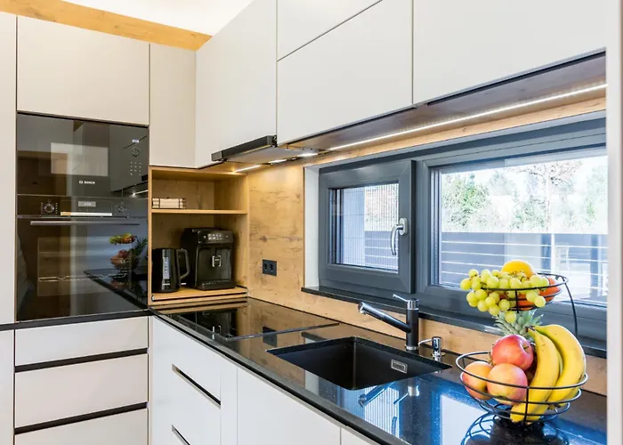 Mila - New 2025 * 메덜린